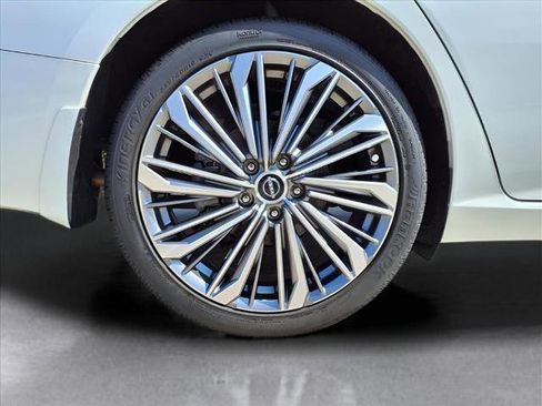 Certified 2023 Nissan Altima 2.5 SL image 9