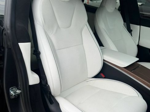 Used 2021 Tesla Model S Plaid AWD/4WD image 22