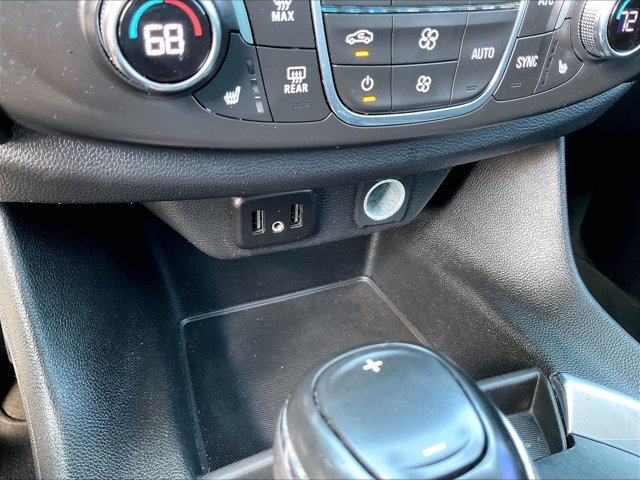 Certified 2020 Chevrolet Traverse LT FWD image 24