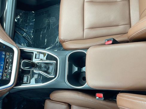 Certified 2025 Subaru Outback Touring image 21