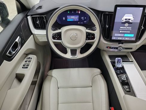 New 2026 Volvo XC60 B5 Ultra w/ Protection Package Premier AWD/4WD image 17