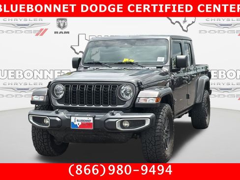 Used 2024 Jeep Gladiator Sport AWD/4WD image 1