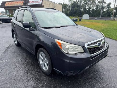 Used 2014 Subaru Forester 2.5i Premium w/ All-Weather Package AWD/4WD image 9