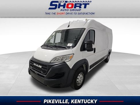 Used 2023 RAM ProMaster 2500 FWD image 1
