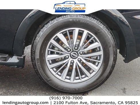 Used 2021 Nissan Armada SL w/ Captain's Chairs Package image 10