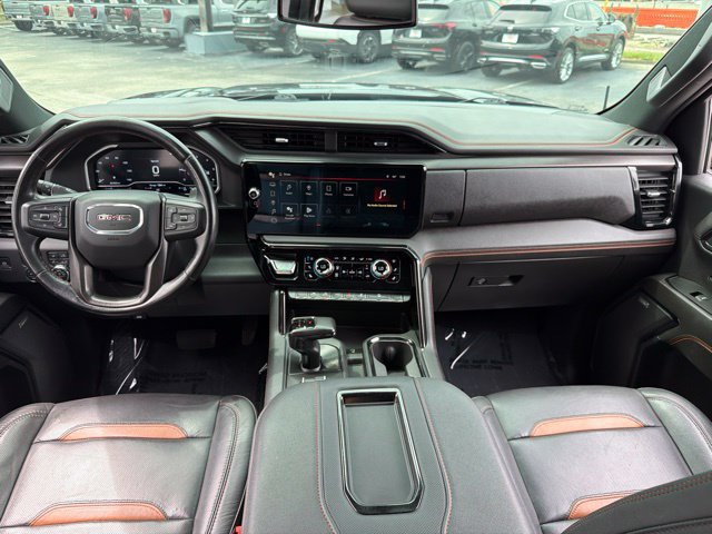 Used 2022 GMC Sierra 1500 AT4 w/ AT4 Preferred Package AWD/4WD image 18