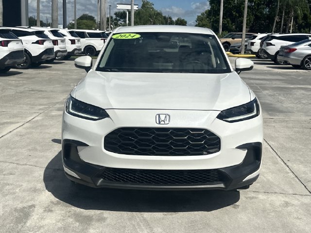 Used 2024 Honda HR-V LX image 3