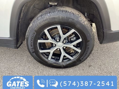 Used 2024 Jeep Grand Cherokee L Limited w/ Luxury Tech Group II image 41