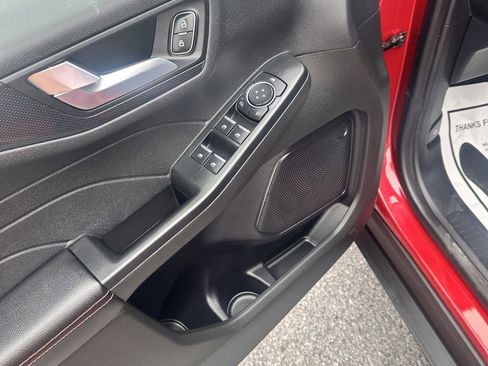 Used 2024 Ford Escape ST-Line image 16