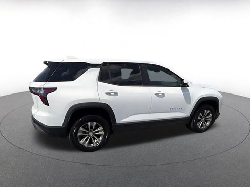 Used 2025 Chevrolet Equinox LT image 15