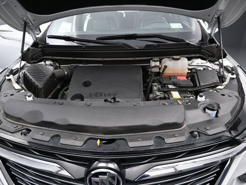 Used 2024 Buick Enclave Premium image 46