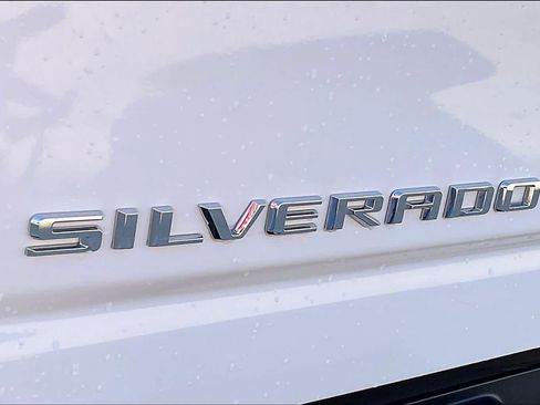 Used 2025 Chevrolet Silverado 2500 Custom w/ Custom Value Package AWD/4WD image 28