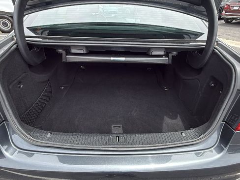 Used 2016 Mercedes-Benz E 350 4MATIC Sedan image 13