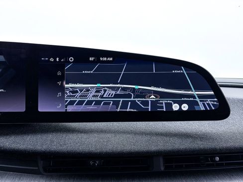 Used 2024 Lucid Air Touring AWD/4WD image 4