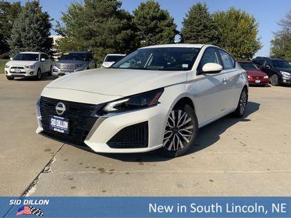 New 2025 Nissan Altima 2.5 SV w/ SV Premium Package