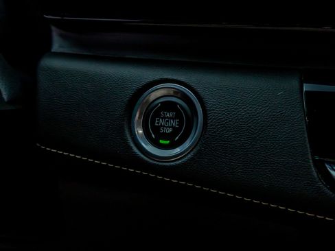 Used 2021 Cadillac Escalade Sport image 22