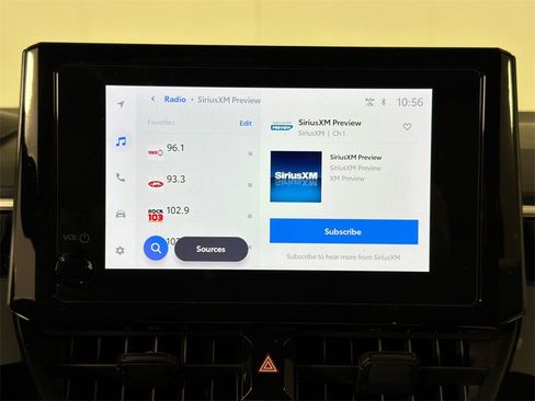 Used 2025 Toyota Corolla SE image 28