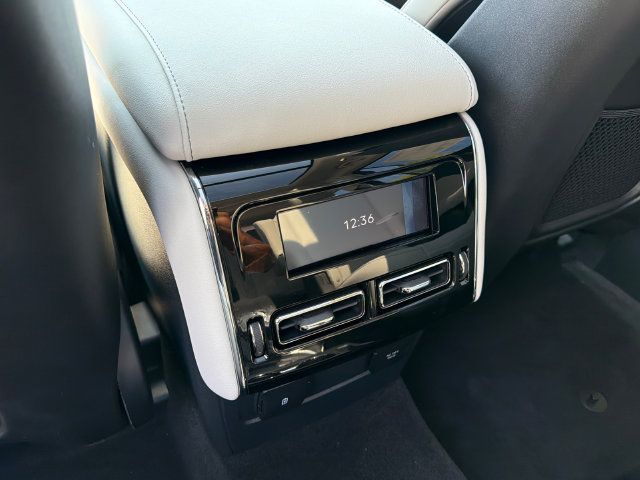 New 2027 Lincoln Aviator AWD w/ Jet Appearance Package image 24