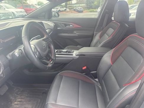 Used 2024 Chevrolet Equinox EV RS FWD image 8