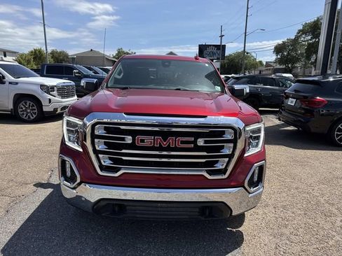 Used 2022 GMC Sierra 1500 SLT image 2