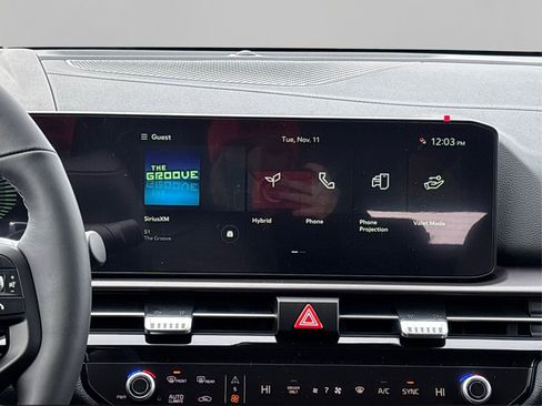 New 2026 Kia Sportage EX AWD/4WD image 11