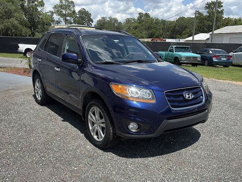 Used 2010 Hyundai Santa Fe SE w/ Premium Pkg 3 FWD image 3