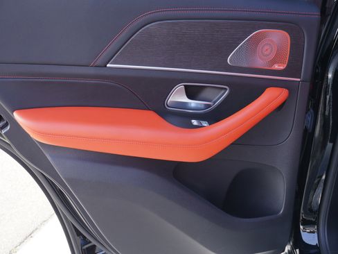 Used 2022 Mercedes-Benz GLE 53 AMG 4MATIC image 17