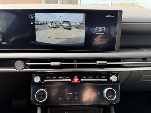 Used 2025 Hyundai Santa Cruz SEL image 24