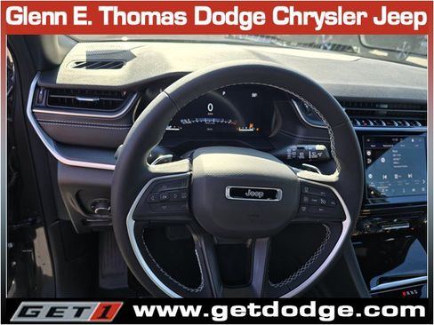 New 2025 Jeep Grand Cherokee Laredo X image 11