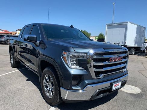 Certified 2019 GMC Sierra 1500 SLE w/ SLE Value Package RWD image 4