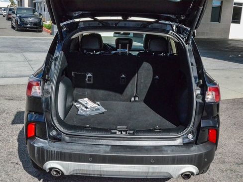 Used 2020 Ford Escape SEL image 27