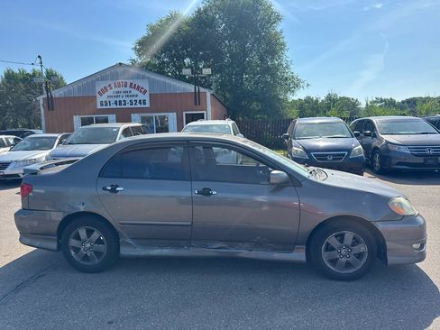 Used 2005 Toyota Corolla CE FWD image 4