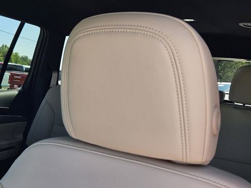 New 2026 Buick Enclave Preferred w/ Power Package image 22