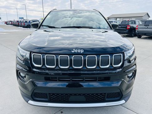 Used 2022 Jeep Compass Limited image 30