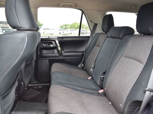 Used 2016 Toyota 4Runner Trail AWD/4WD image 7