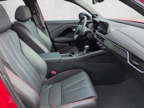 Certified 2025 Acura ADX A-Spec image 29