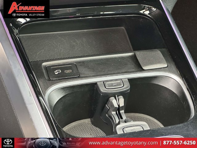 Used 2022 Mercedes-Benz GLB 35 AMG 4MATIC image 34