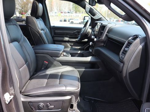 Used 2024 RAM 1500 Limited AWD/4WD image 28