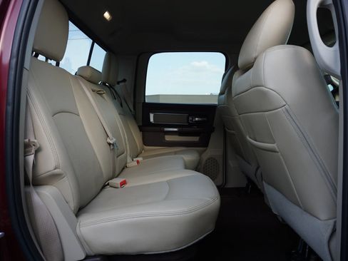 Used 2016 RAM 1500 Laramie w/ Convenience Group AWD/4WD image 22