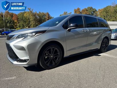 Used 2022 Toyota Sienna XSE