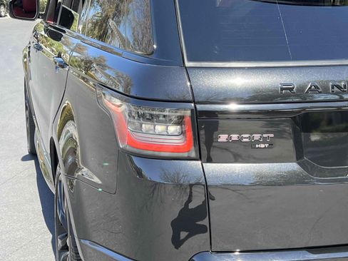 Used 2021 Land Rover Range Rover Sport HST AWD/4WD image 57