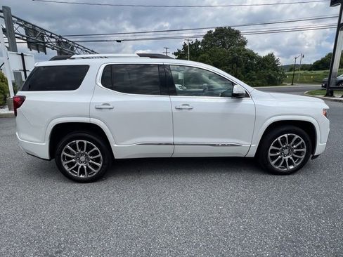 Certified 2023 GMC Acadia Denali w/ Denali Technology Package image 17