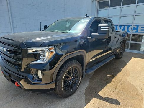 Used 2021 GMC Sierra 1500 Elevation w/ LPO, Elevation Black Package AWD/4WD image 3