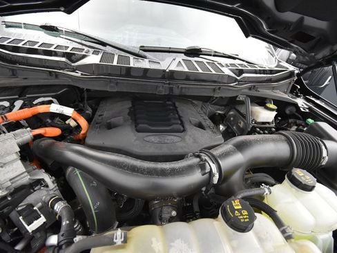 Used 2022 Ford F150 XLT w/ Equipment Group 302A High image 16