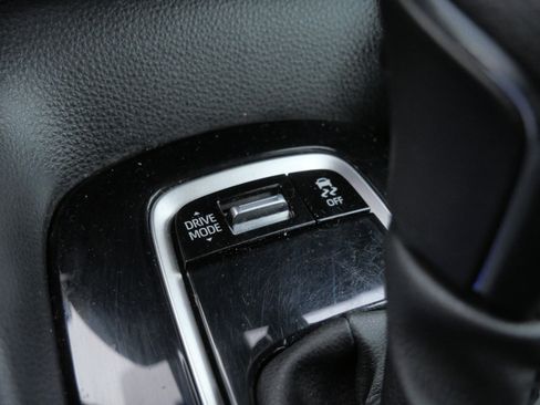 Certified 2024 Toyota Corolla SE image 31