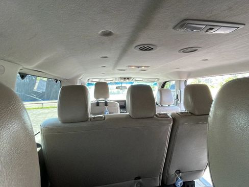Used 2014 Nissan NV 3500 SL w/ Technology Package RWD image 36