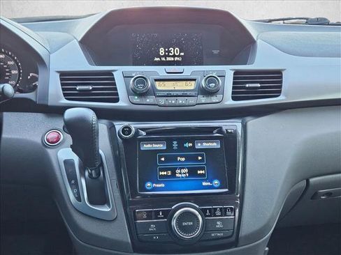 Used 2014 Honda Odyssey Touring image 13