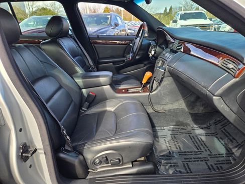 Used 2000 Cadillac De Ville DTS w/ Safety/Security Pkg image 5