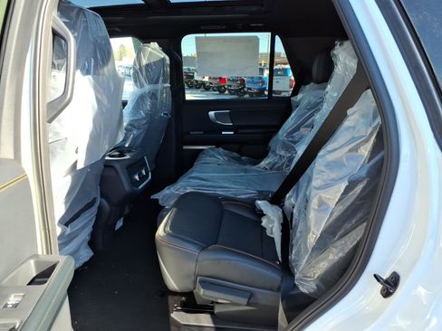 New 2026 Ford Expedition Tremor image 6