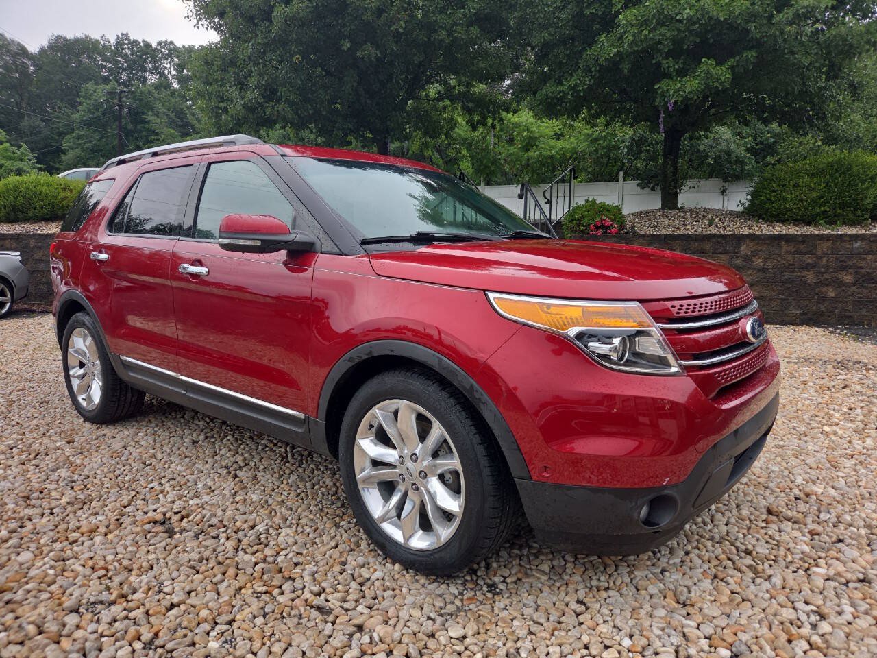 Used 2014 Ford Explorer Limited w/ Equipment Group 302A AWD/4WD image 1